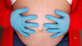 Těhotenství v době pandemie koronaviru: Nastávající maminka ve Španělsku