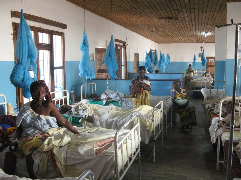 Porodnice v nemocnici Tosamaganga v Tanzánii (2012)