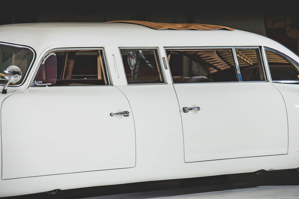 Porsche 356 Limousine Custom (1953)