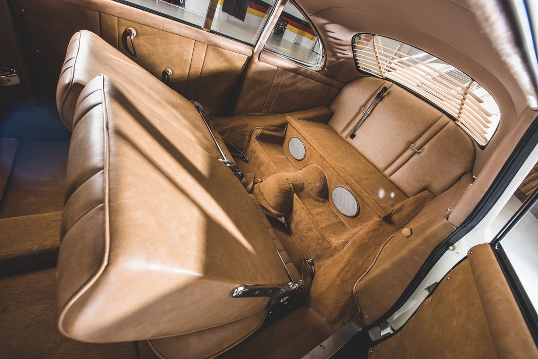 Porsche 356 Limousine Custom (1953)