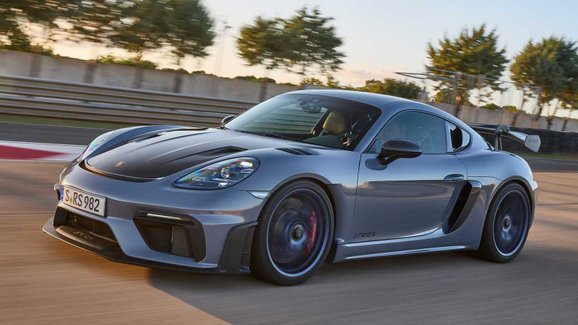 Nejostřejší Porsche 718 Cayman je tu. GT4 RS má motor z 911 GT3