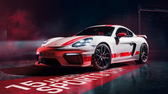 Porsche 718 Cayman GT4 Sports Cup Edition je oslavou nadšení pro závodění 