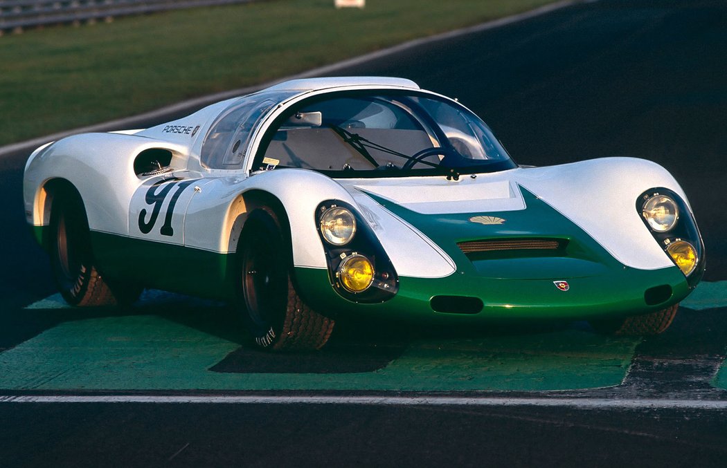 Porsche 910/8