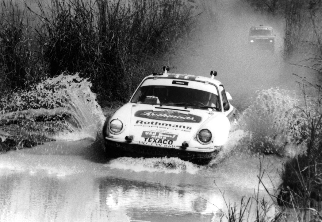 Porsche 911 Carrera 3.2 4x4 Paris-Dakar (1983)