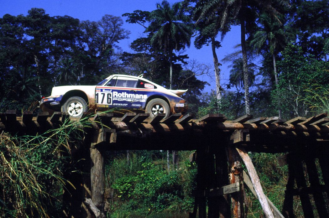 Porsche 911 Carrera 3.2 4x4 Paris-Dakar (1983)