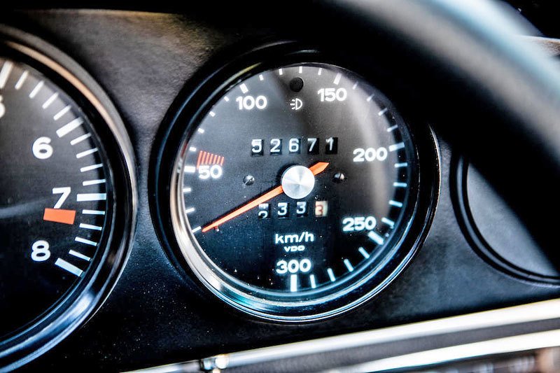 Porsche 911 Carrera RS 2.7-Litre Lightweight Coupé