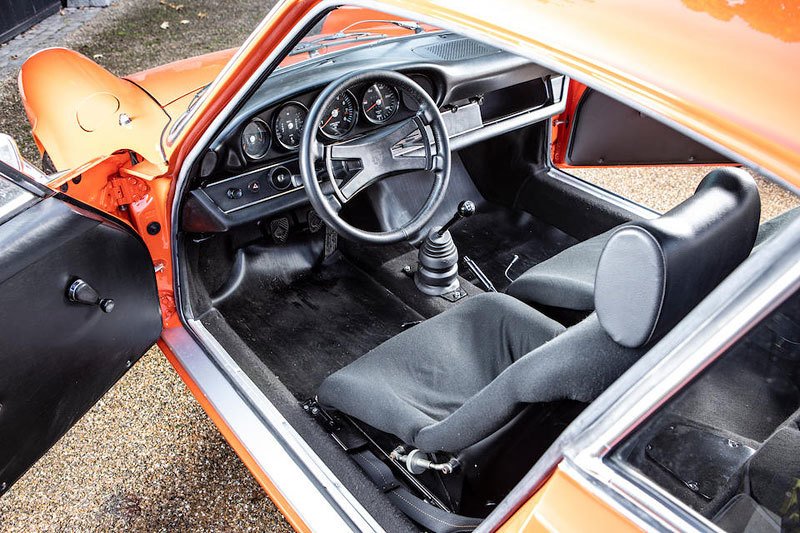 Porsche 911 Carrera RS 2.7-Litre Lightweight Coupé