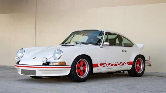 Výjimečné Porsche 911 Carrera 2,7 RS v úpravě RUF je připraveno změnit majitele   