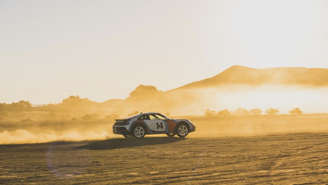 Porsche 911 Dakar