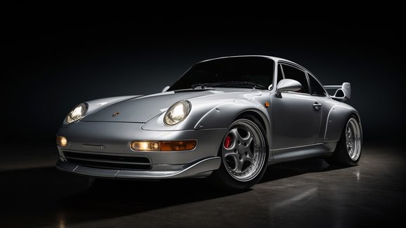 K mání je vzácné Porsche 911 GT2 z roku 1996. Ani 20 milionů na něj nemusí stačit