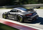 Je libo ultimátní okruhovou hračku? Porsche představuje 911 GT2 RS Clubsport 25