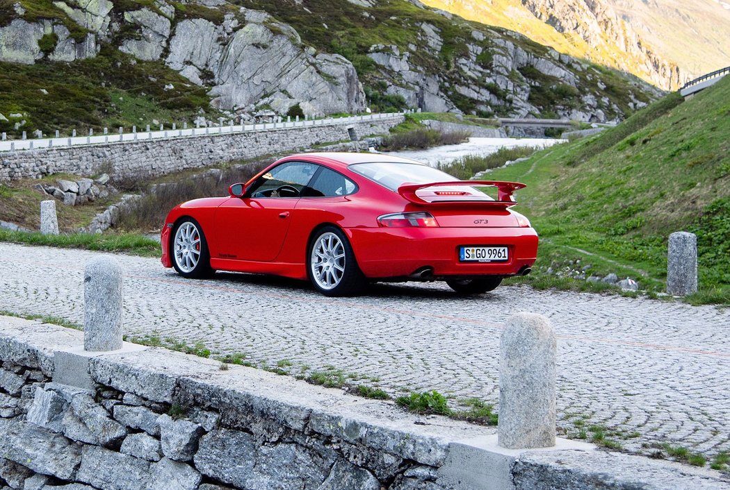 Porsche 911 GT3 (996.1)