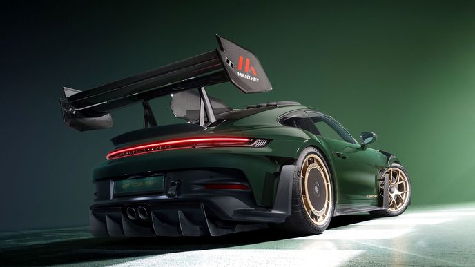 Porsche 911 GT3 RS Manthey Kit Porsche 911 GT3 RS Manthey Kit