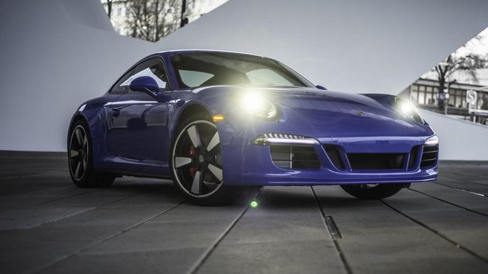 Porsche 911 GTS Club Coupé