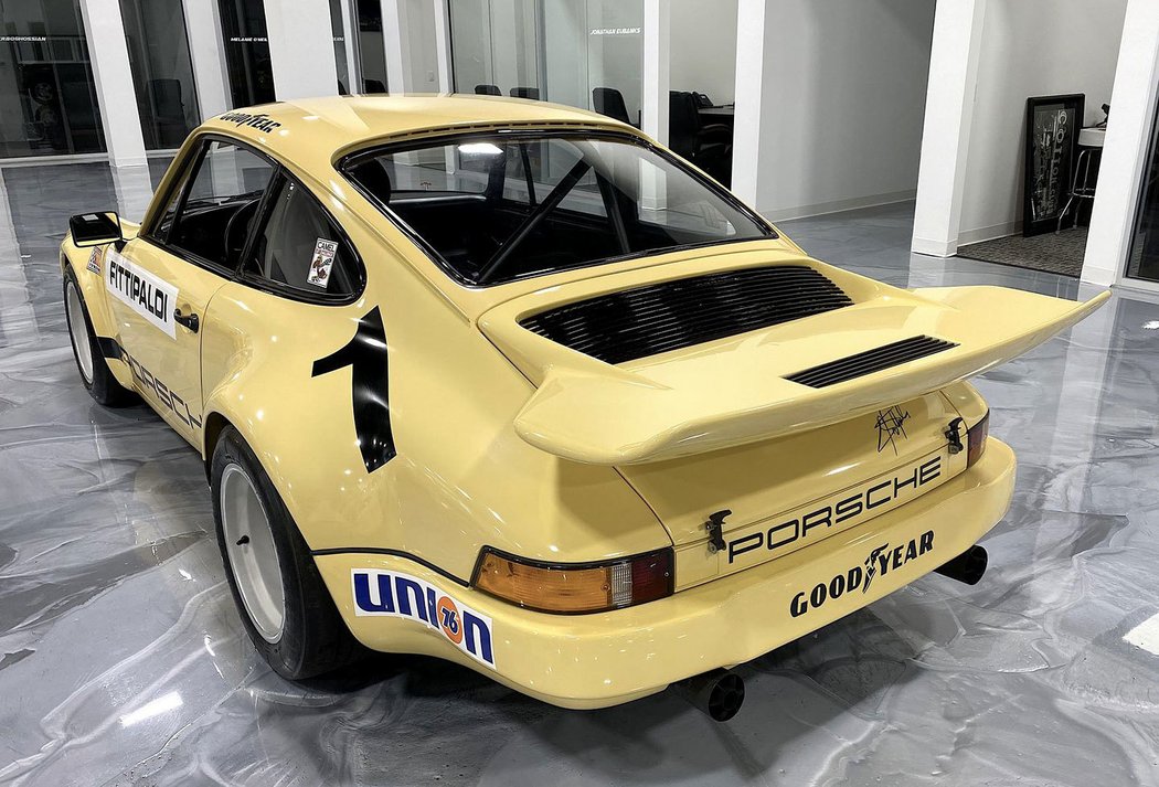 Porsche 911 IROC RSR (1974)