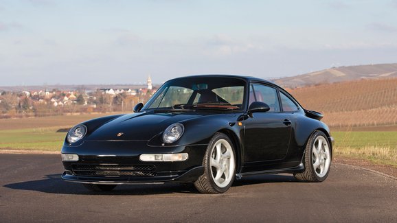 Toto není obyčejné Porsche 911 Turbo. Vzácný prototyp je na prodej