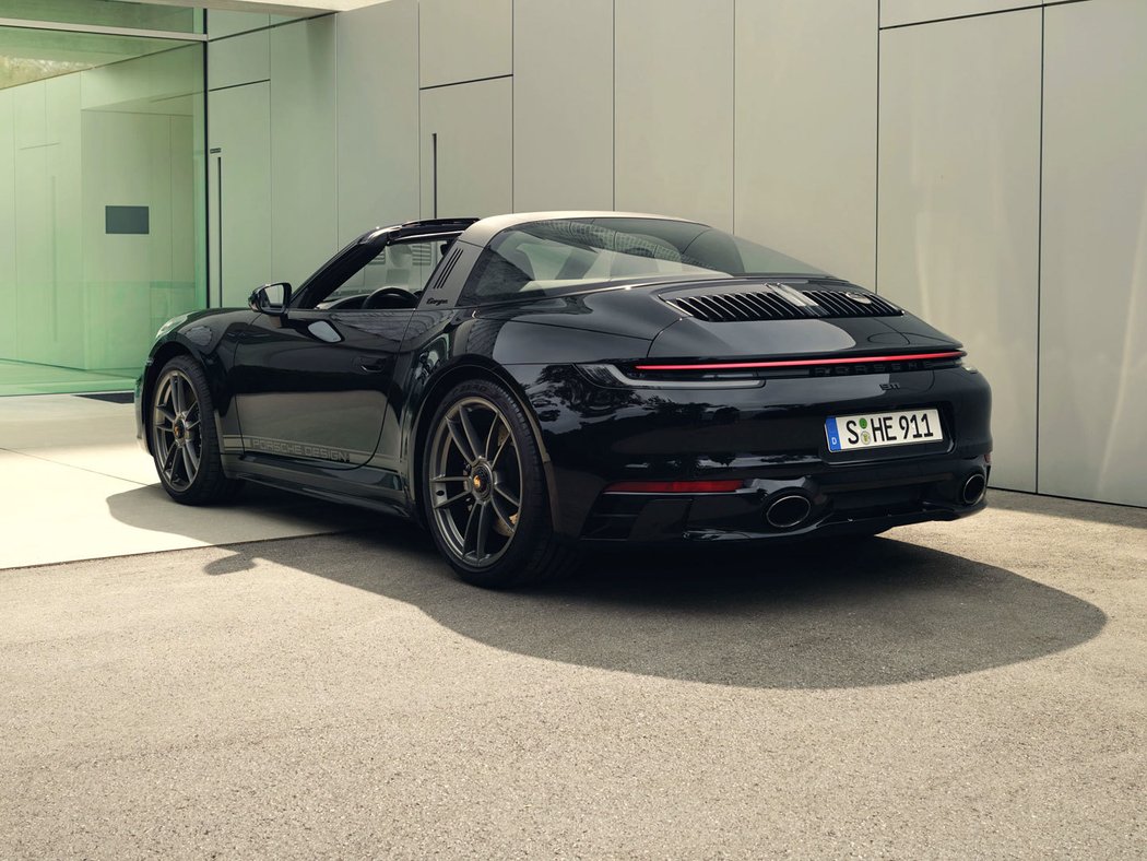 Porsche 911 Targa 4 GTS Edition 50Y Porsche Design