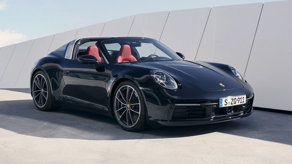 Nové Porsche 911 Targa je tady! Další karosářská verze otevře střechu za 19 sekund