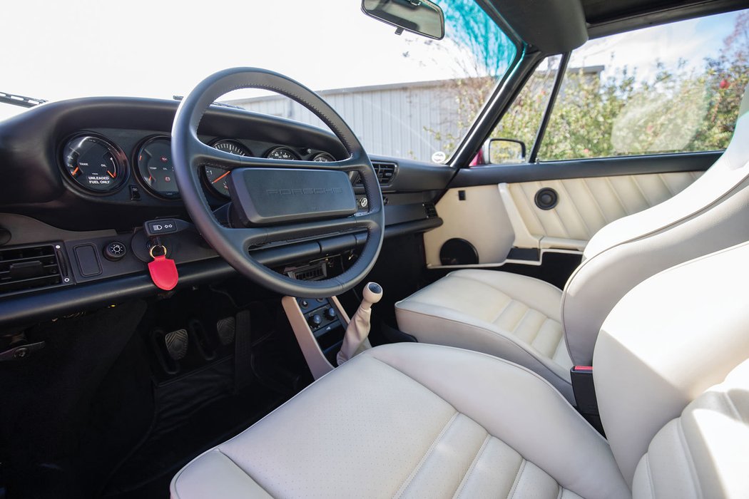 Porsche 911 Turbo 3.3 Targa (930) (1987)