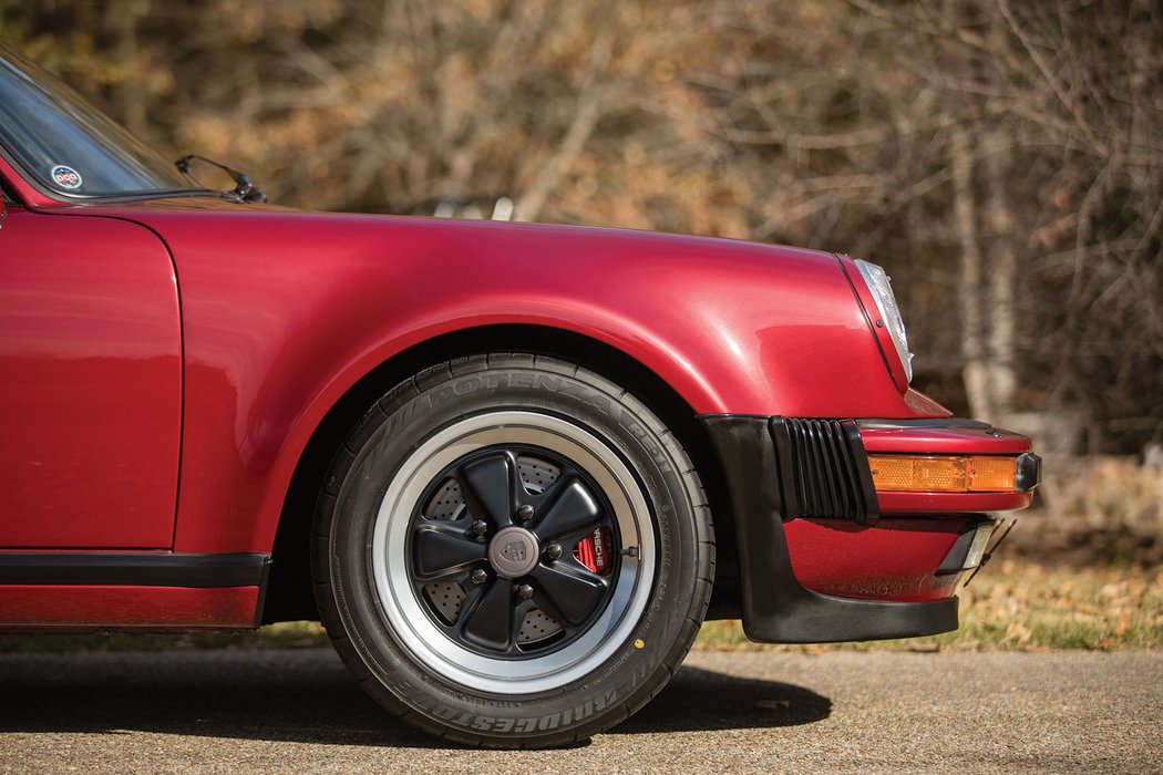 Porsche 911 Turbo 3.3 Targa (930) (1987)