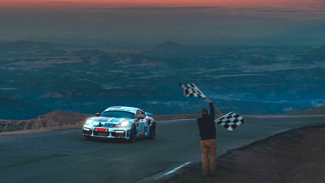 Porsche 911 Turbo S na Pikes Peak