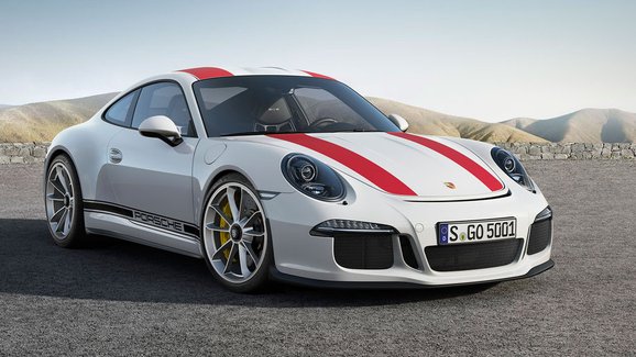 Porsche už ví, jak zatočit se spekulanty s novými exkluzivními modely