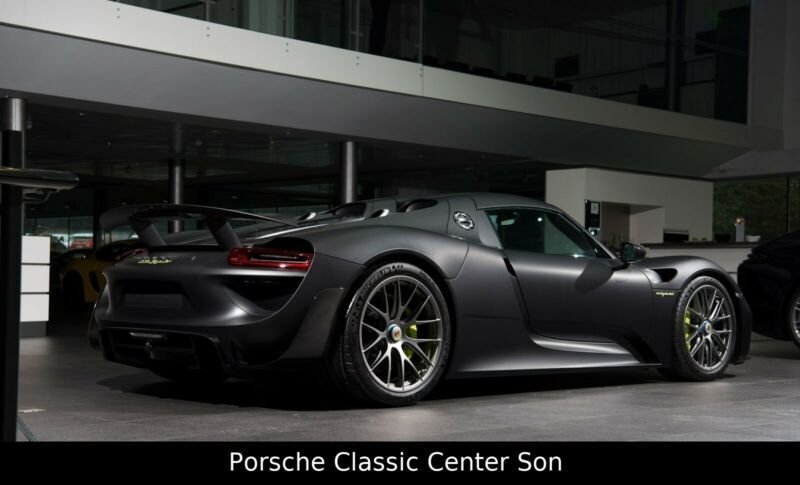 Porsche 918 Spyder Weissach