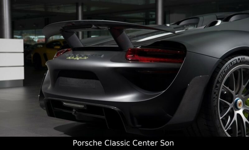 Porsche 918 Spyder Weissach