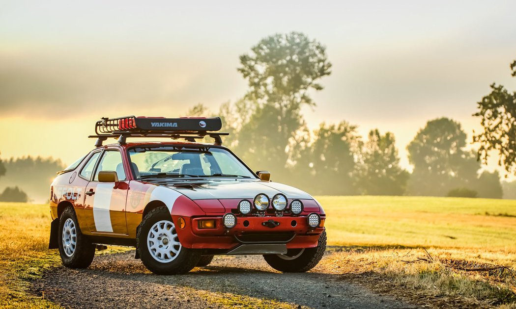 Porsche 924S Baja Rally Car