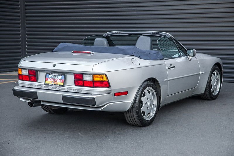 Porsche 944 Cabriolet