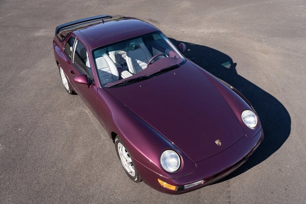 Porsche 968