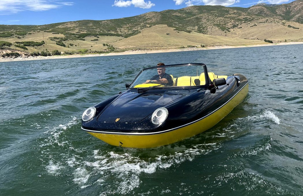 Craig Craft 168 Boss “Porsche Boat”