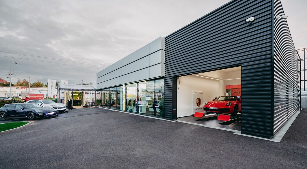 Porsche v&nbsp;Brně otevřelo nové moderní centrum