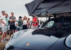 CEO Porsche si užil Le Mans dost neobvykle, hotel vyměnil za střešní stan