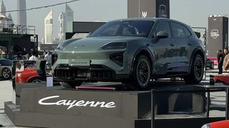 Nové Porsche Cayenne Electric naživo: Máme fotky z premiéry v Dubaji! Nové Porsche Cayenne Electric naživo: Máme fotky z premiéry v Dubaji!
