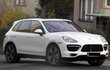 Toto auto mu ještě zůstalo - PORSCHE CAYENNE TURBO. Pořizovací cena: 4,5 milionu Kč