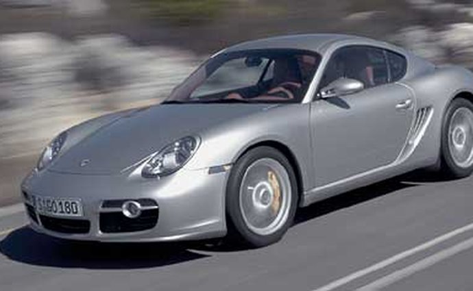 Porsche směřuje k rekordním prodejům