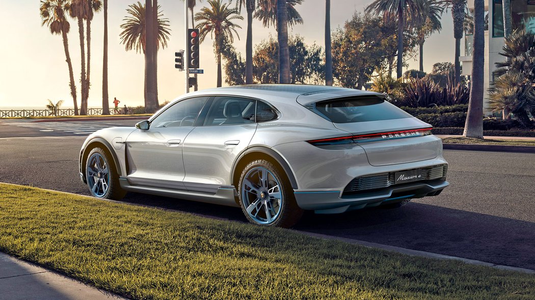 Porsche Mission E Cross Turismo