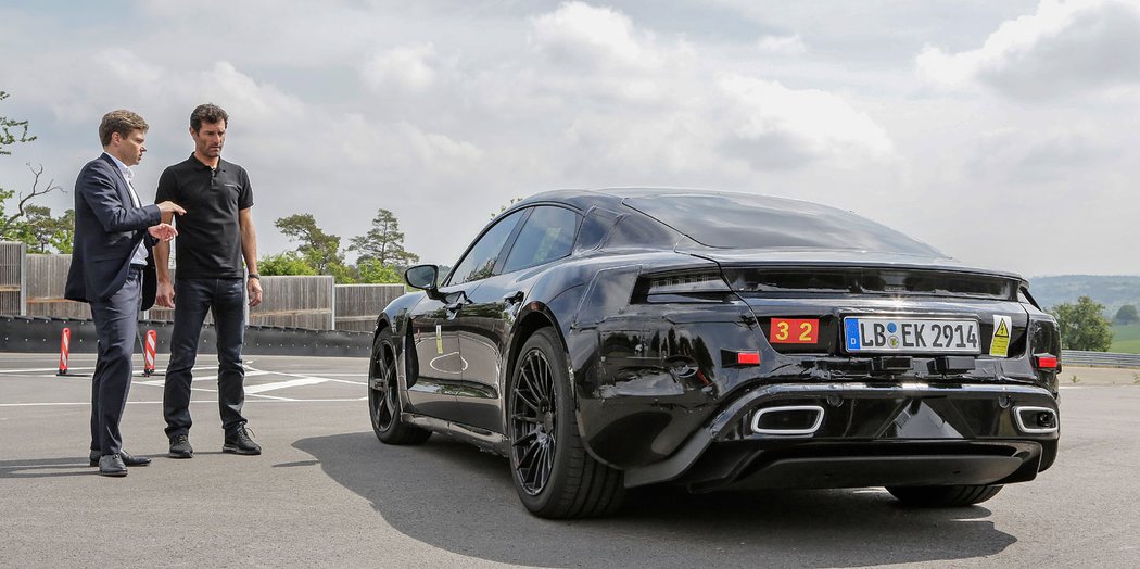 Mark Webber a Porsche Mission E