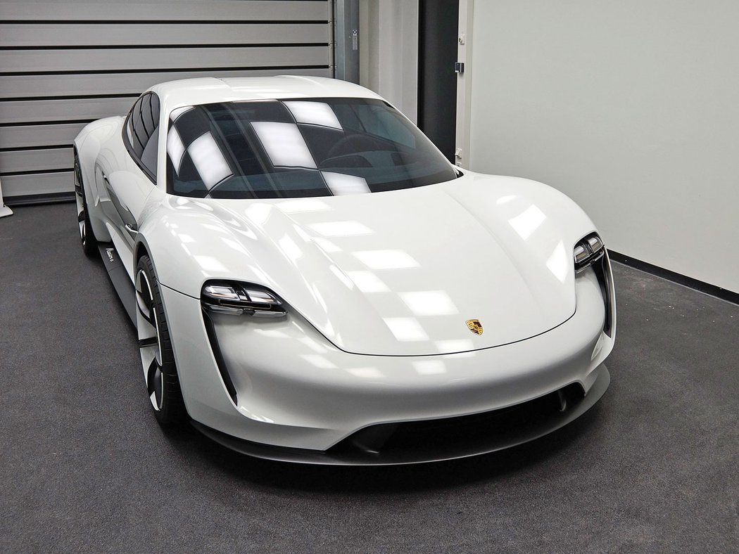 Porsche Mission E