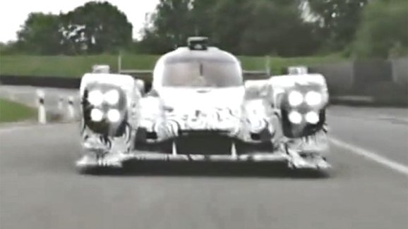 Porsche LMP1: Vývoj prototypu pro Le Mans se nezastavil (video)
