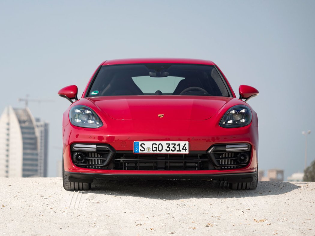 Porsche Panamera GTS