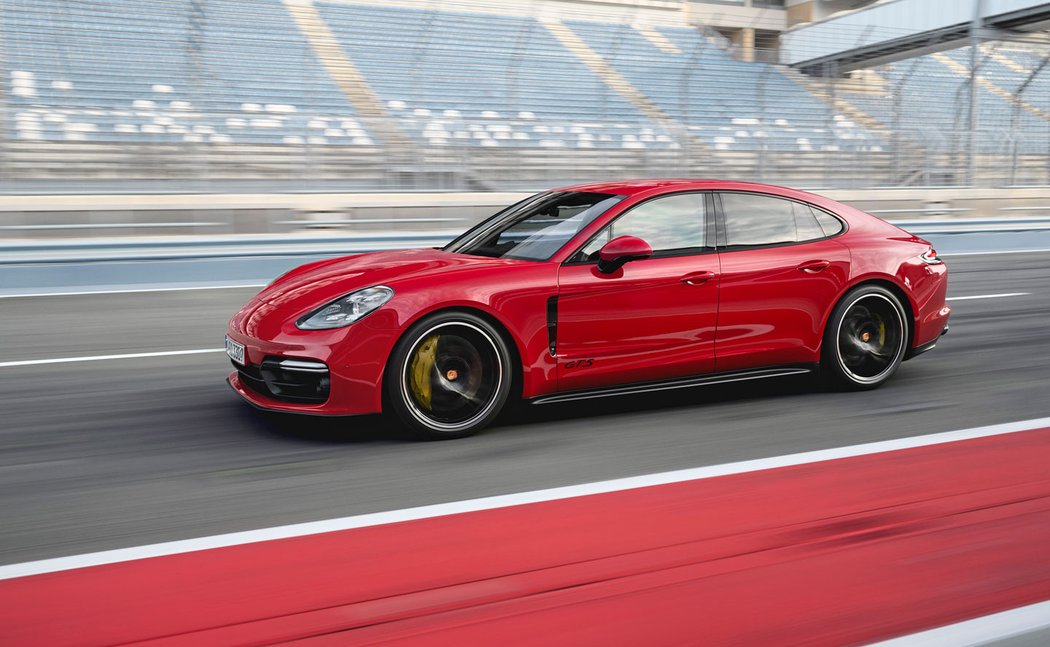 Porsche Panamera GTS