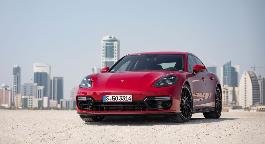 Porsche Panamera GTS