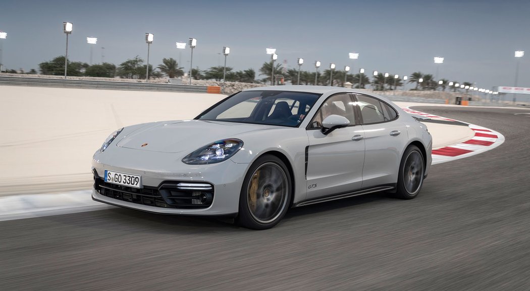 Porsche Panamera GTS