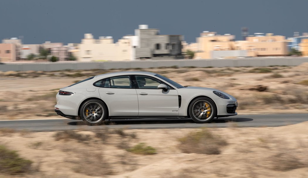 Porsche Panamera GTS