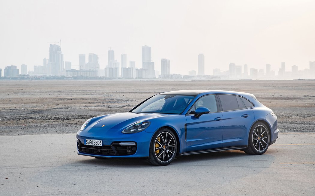 Porsche Panamera GTS Sport Turismo