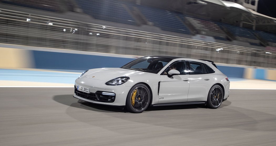 Porsche Panamera GTS Sport Turismo