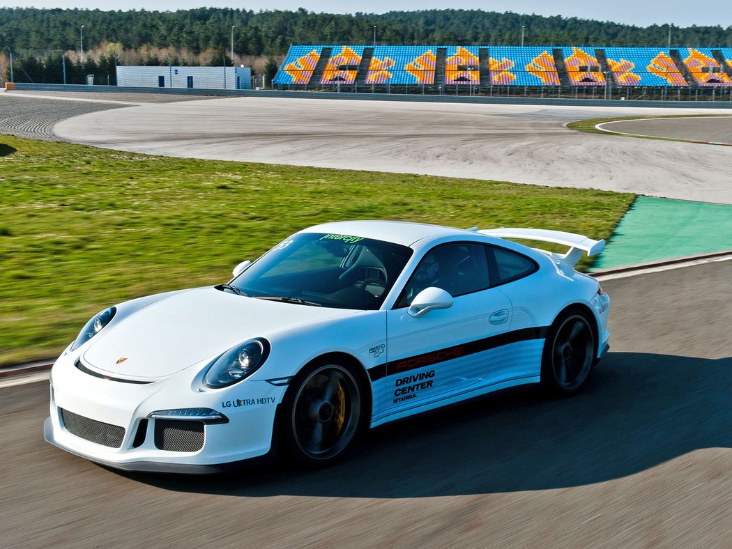 Porsche Driving Academy