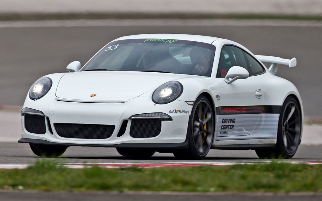 Porsche Driving Academy